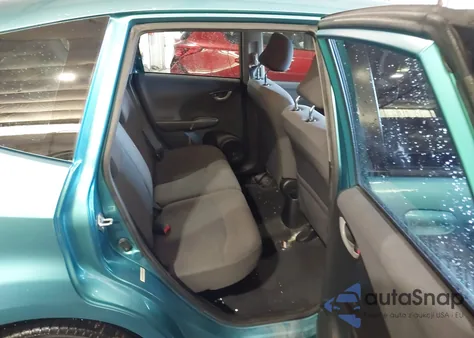 2013 Honda Fit из США, поврежденный, VIN JHMGE8H35DC025203